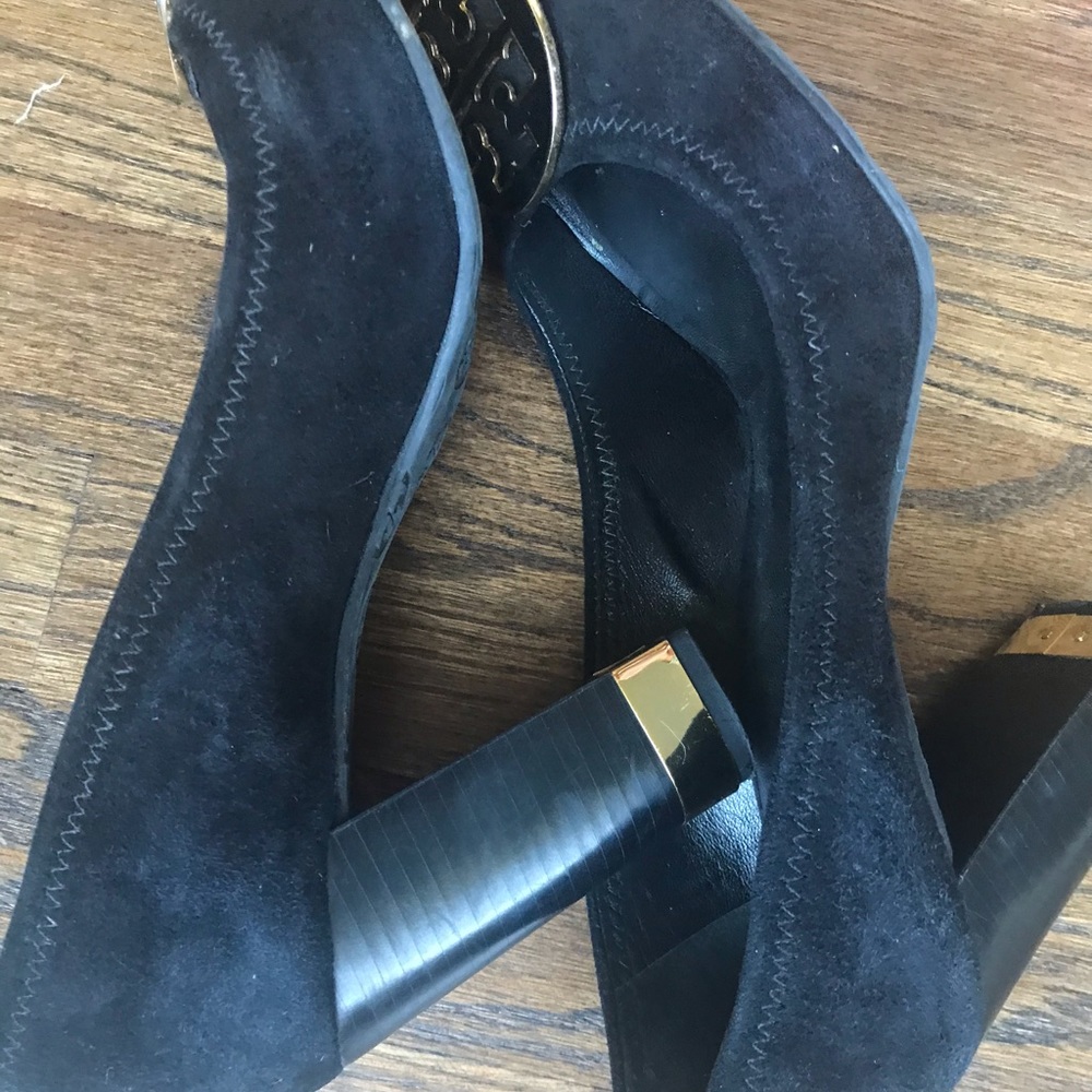 Black TORY BURCH suede pumps